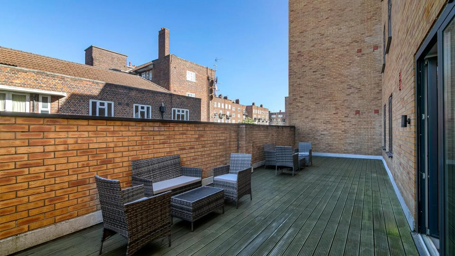 Holiday home London Hoxton Shoreditch 2 Bed 2 Bath Roof Terrace United Kingdom