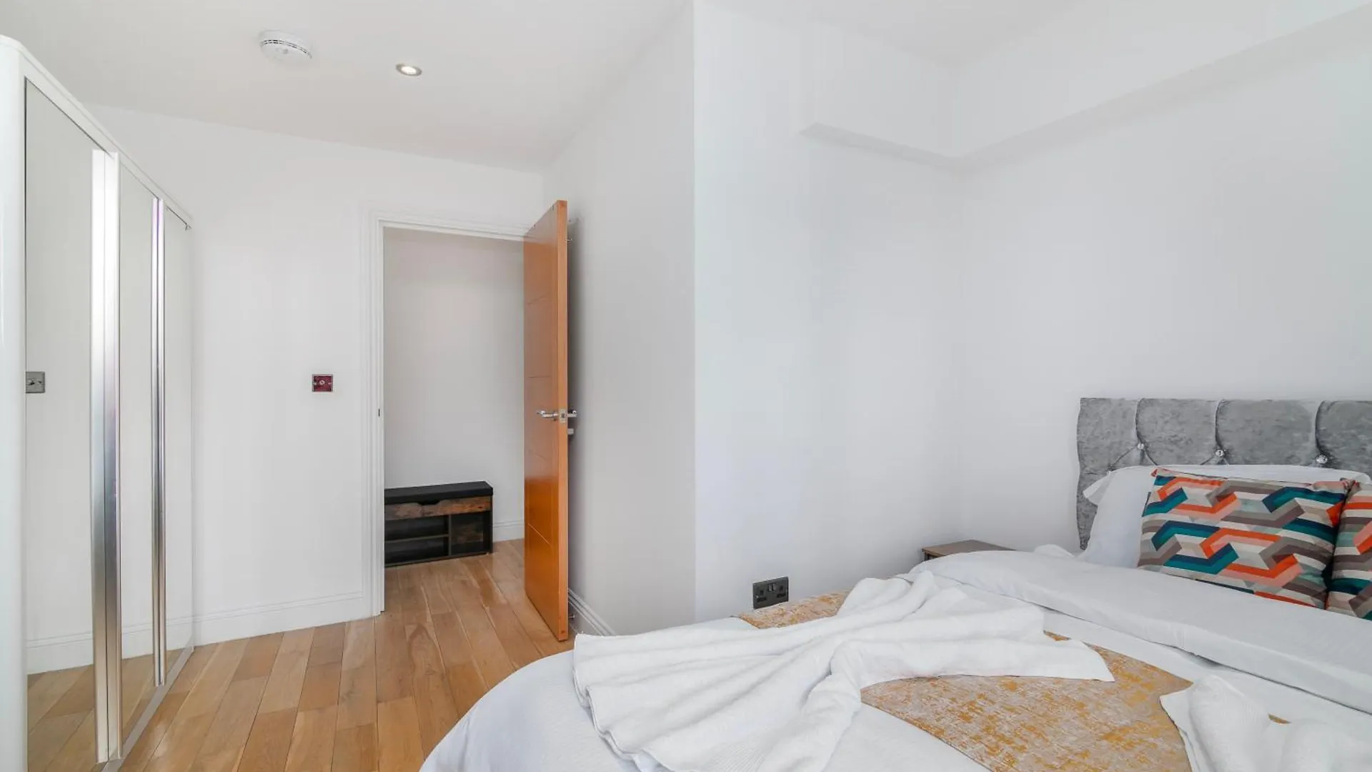 London Hoxton Shoreditch 2 Bed 2 Bath Roof Terrace Holiday home